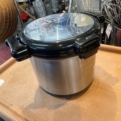【引き取り限定】中古品　サーモス　シャトルシェフ　保温調理器の画像