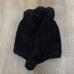 子供用　被る帽子　クロネコの画像
