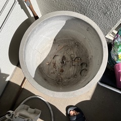 陶磁器プランター大
の画像
