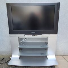 パナソニック　テレビ32型　　一体型テレビ台付きの画像