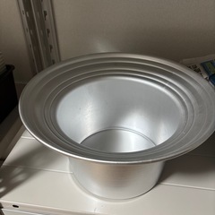 【新品】用途いろいろ アルミ製　大きなポットの画像