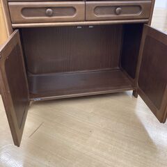 A-315★ジモティ割引あり★【リユースのサカイ野々市店】 電話台 カリモク (幅)66cm×(奥行き)33cm×(高さ)82cm ※クリーニング済みの画像