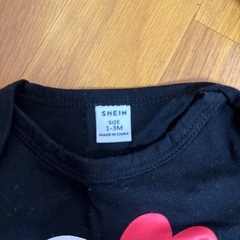 ベビーロンパースの画像