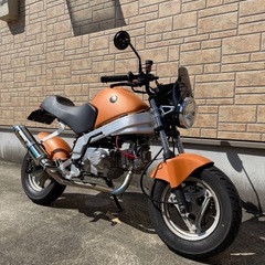 ホンダ　モンキーR カスタム車両の画像