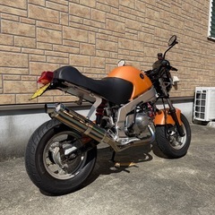 ホンダ　モンキーR カスタム車両の画像