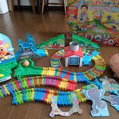アンパンマンつなげてくねくねロードDXの画像