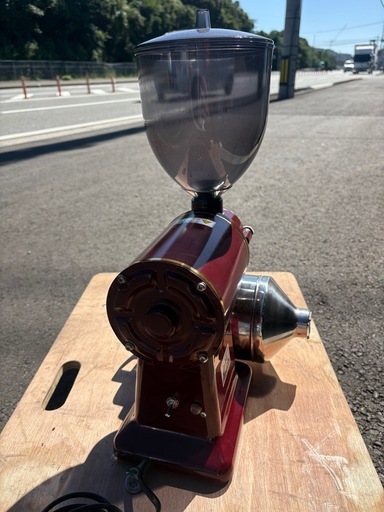 中古品 カリタ Kalita 電動コーヒーミル ハイカットミル グラインダー 動作問題なし 厨房