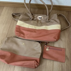 VIVAYOU バッグの画像