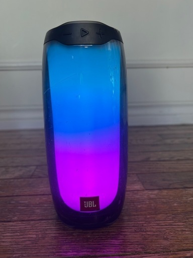 JBL Pulse 4ポータブルスピーカー