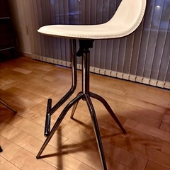 回転チェアー2脚の画像