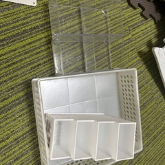 ブックスタンド 小物入れの画像