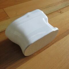 ☆☆　TOTO　NEOREST　トイレ型　貯金箱　　陶器製　　☆☆の画像