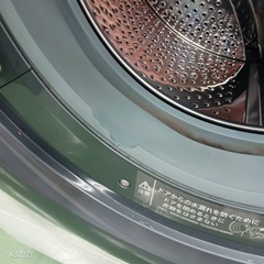 61 J024 設置まで対応   訳あり特価品　SHARP　ドラム式洗濯機　7㌔の画像