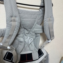 【ほぼ新品同様】エルゴ オムニブリーズ 抱っこ紐 の画像
