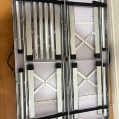 アウトドア　テーブル　ベンチ　
セットの画像