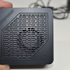 中古良品 超ミニPC MINISFORUM EM780 Windows11 AMD Ryzen 7 7840U メモリ32GB SSD1TB 無線の画像