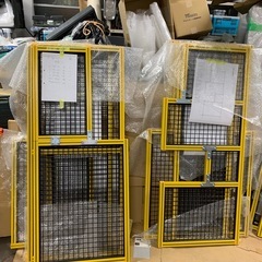 短期工場内棚組立作業