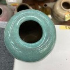 ID:149631　花瓶青磁柄の画像