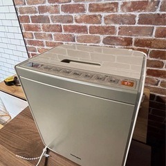 HITACHI 日立ふとん乾燥機HFK-VH880の画像