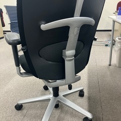 オフィスチェア　黒　　の画像