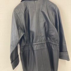 レザーコートの画像