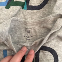 ベビーGAPロンパースの画像