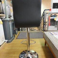 ① カウンターチェア ブラック 合皮 ニトリ 座面高60.5㎝～82㎝ 昇降式 回転チェア 西岡店の画像