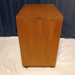 木製ラック　キャスター付きの画像