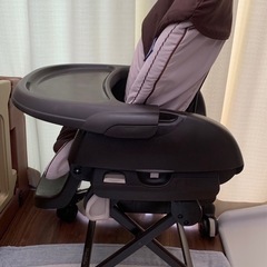 コンビ　ハイ&ロースウィングラック　ネムリラ AUTO SWING BEDi ハイローチェアの画像