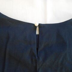 INDEX パフスリーブ袖のTシャツ。Мサイズ。の画像