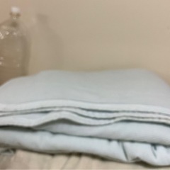 ☺️肌掛布団　掛布団　敷パッド  200✖️210cm  水色  化繊の画像