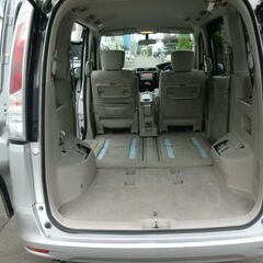 ❑全国自社ローン対応❑      ●平成24年10月登録日産セレナ20G 4WDの画像