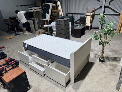 ?激安?❗️配送•設置?❗️♻️処分撤去♻️大量収納付き　ホワイト　ニトリNITORIシングルベッド　マットレスセット　コンセント付き