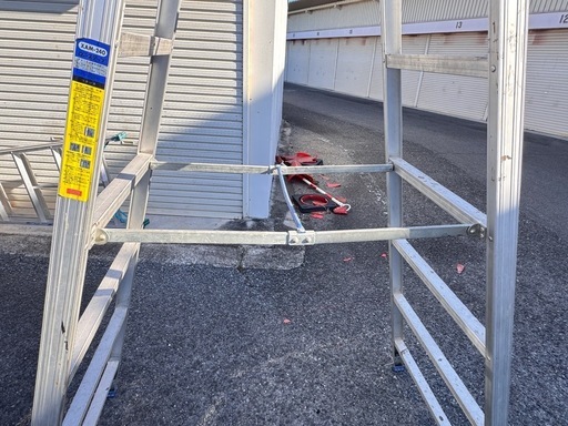 長谷川工業製脚立　XAM-240　2.32m