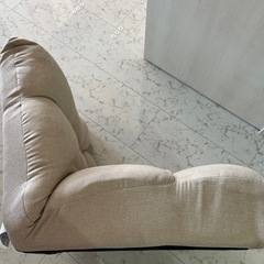 ニトリ　1人掛け　つながるワイドポケットコイル　座椅子　の画像