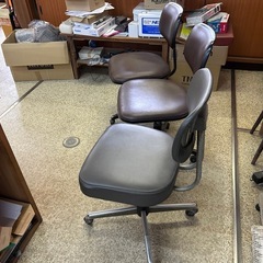 オフィスチェア
の画像