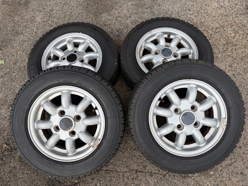 ローバーミニ　純正アルミホイール　12インチ　スタッドレス付き　ミニクーパー