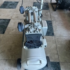 藤原産業 SW-231 エアコンプレッサーの画像