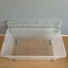 プラスチック収納ケースの画像