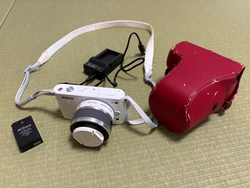 Nikon 1 j1 倉庫保管　美品　動作確認済み
