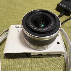 Nikon 1 j1 倉庫保管　美品　動作確認済みの画像