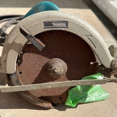 makita マキタ 7型造作用精密マルノコ 超硬マルノコ 切断機 5813A 木工用チップソー付 木工 大工 建築 　の画像