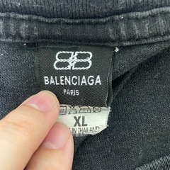 バレンシアガ　Tシャツ　黒　XLサイズ　メンズの画像