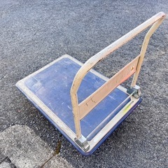 コクヨ製　作業用台車　折り畳み式の画像