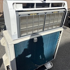 相場10万以上！2023年モデル🗯️HITACHI18畳用お掃除機能付き！の画像