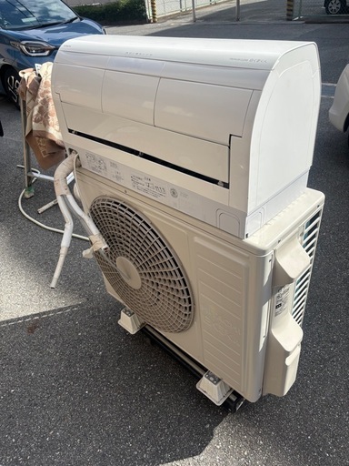 相場10万以上！2023年モデル?️HITACHI18畳用お掃除機能付き！