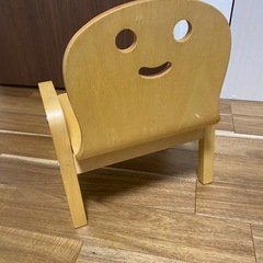 キッズチェアの画像