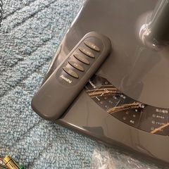 リモコン付き扇風機の画像