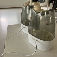 加湿機　2台セットです。の画像