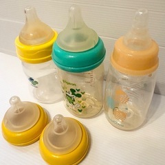 USED 哺乳瓶 150〜160ml プラの画像